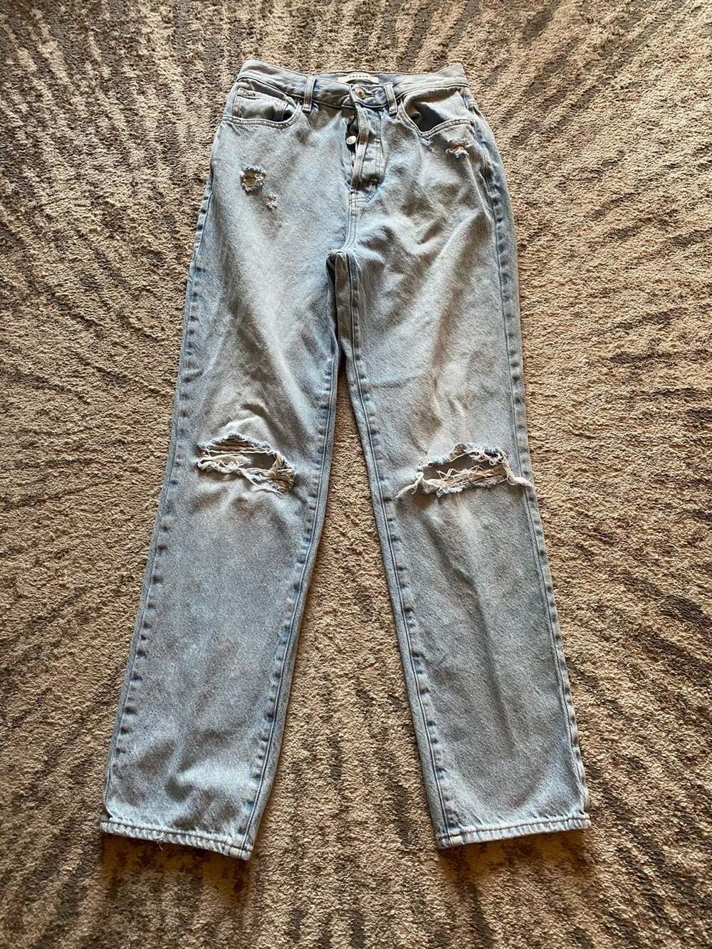 PacSun Dad Jean Light Wash Distressed Ripped Denim Size 27